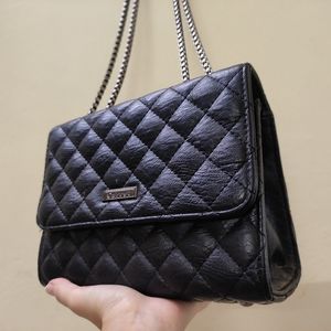 Matte Black sling bag✨